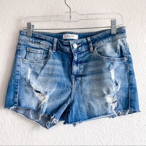 Guess jean cuttoff shorts distressed 29